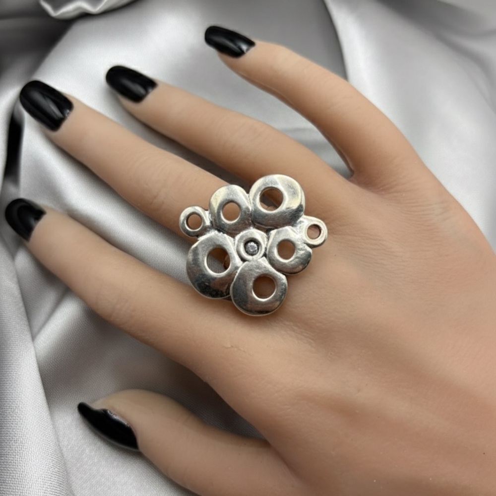 Brutalist Abstract Cluster Adjustable Statement Ring - Picture 2 of 11